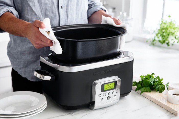 GreenPan Elite Slowcooker Schwarz 6 Liter produkt in gebrauch