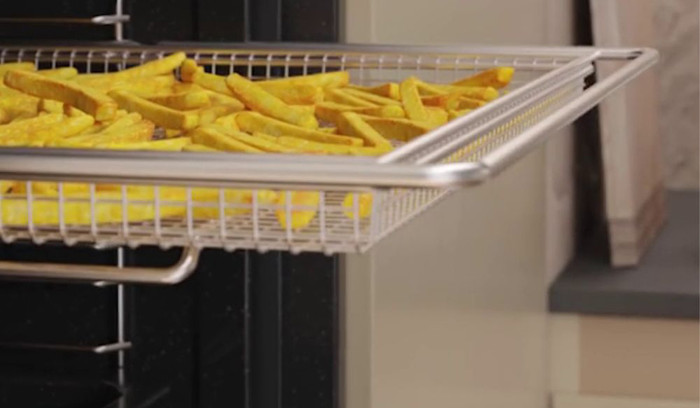 Bauknecht BBI7 310C PIZZA produkt in gebrauch