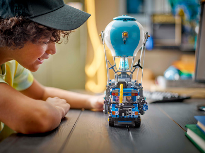 LEGO Fortnite Battle Bus 77073 product in use