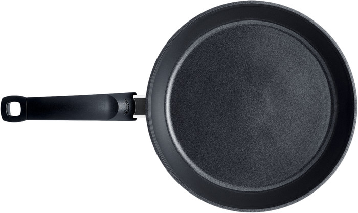 Fissler Ceratal Comfort Orbit Schwarz Bratpfanne 24 cm oberseite