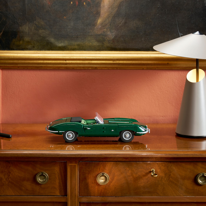 LEGO Icons Jaguar E-Type 11381 product in use