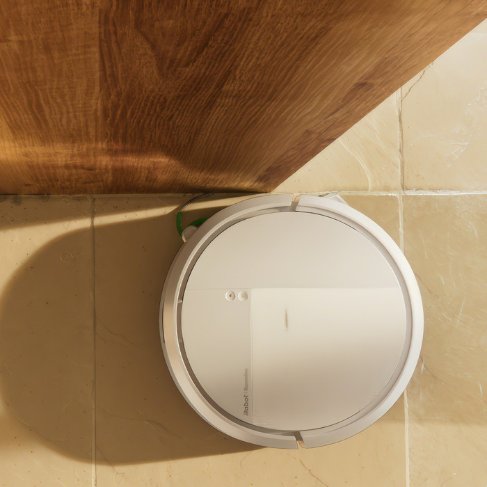 iRobot Roomba Combo 115+ White produkt in gebrauch