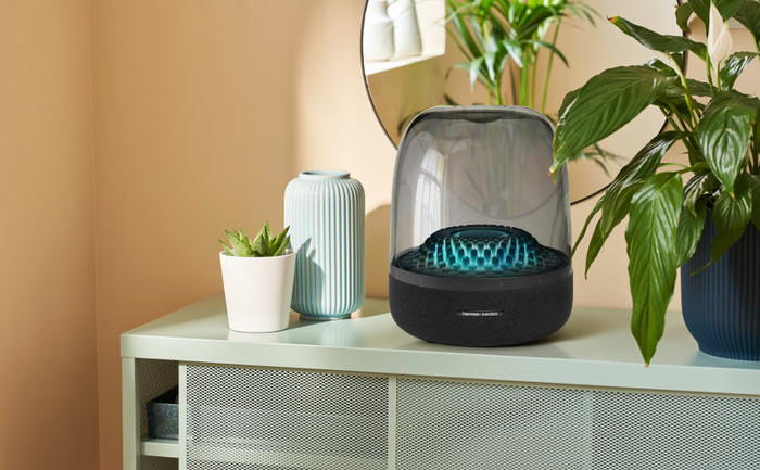 Harman Kardon Aura Studio 4 produkt in gebrauch