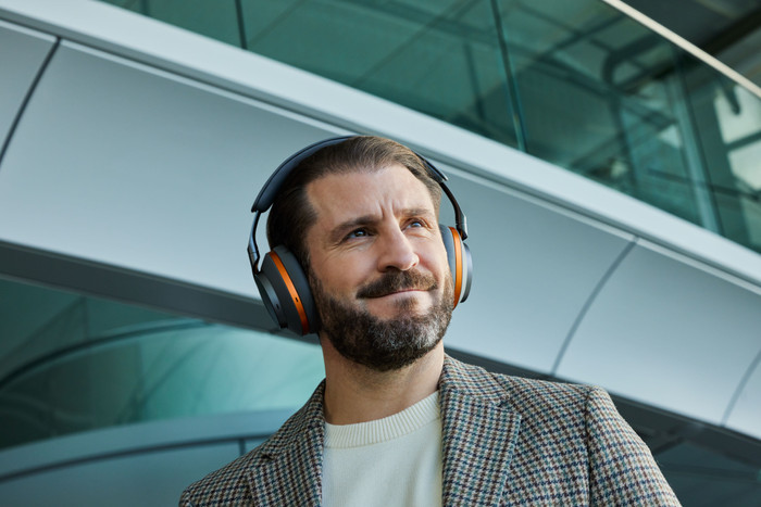 Bowers & Wilkins Px8 McLaren product in use