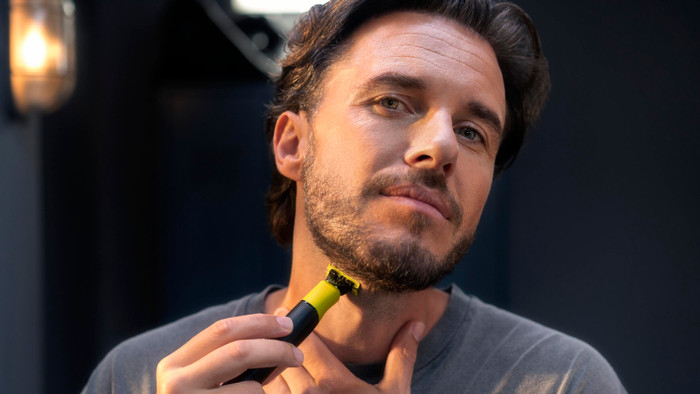 Philips OneBlade 360 Connected QP4631/65 product in use