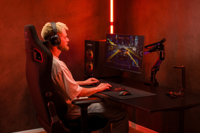 Vortech Prestige 27 inches 4K product in use