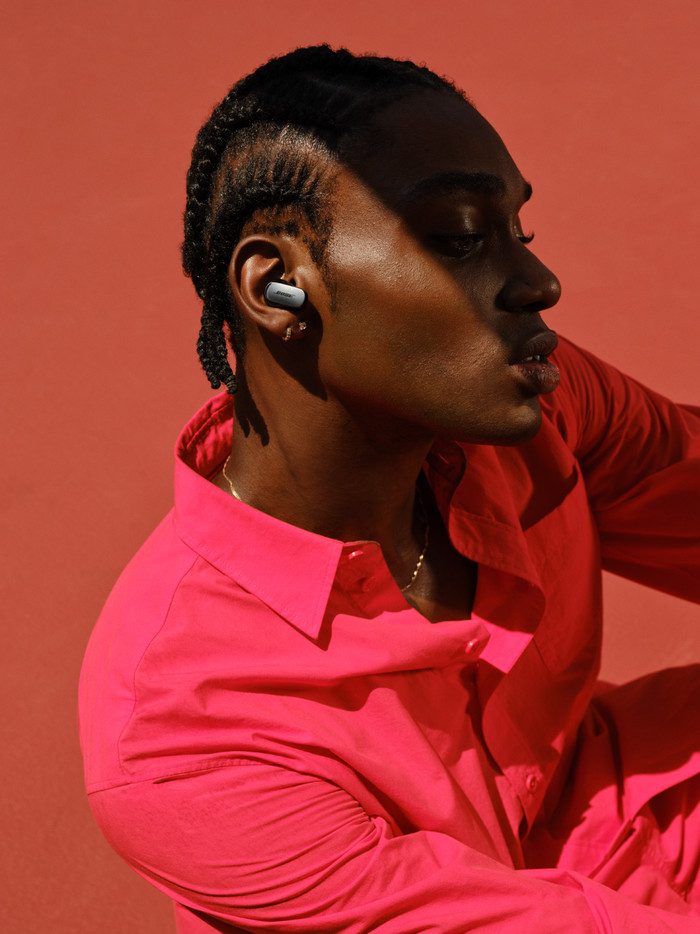 Bose QuietComfort Ultra Earbuds Schwarz produkt in gebrauch