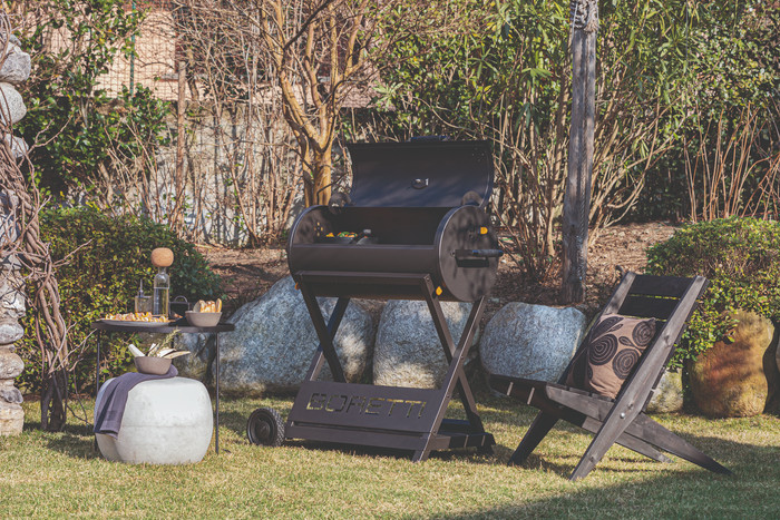 Boretti Barilo 2.0 + Boretti BBQ Abdeckung Barilo produkt in gebrauch