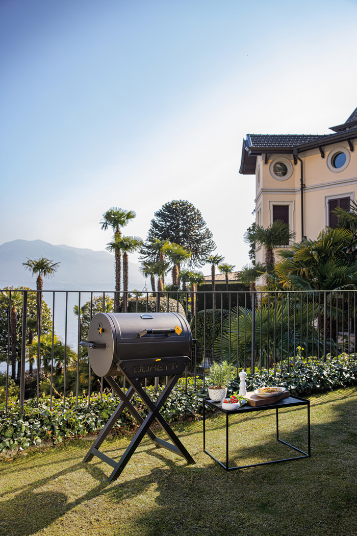 Boretti Fratello 2.0 + Boretti Grillabdeckung Fratello produkt in gebrauch