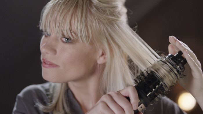 Rowenta Ultimate Experience CF9625 product in use