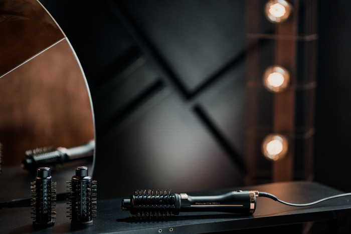 Rowenta Ultimate Experience CF9625 product in use