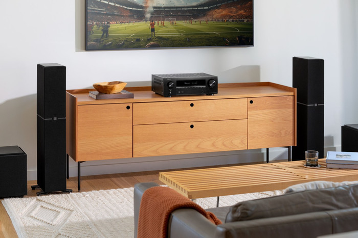 Denon AVR-X1800H DAB Schwarz produkt in gebrauch