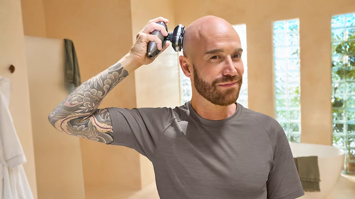 Philips Headshaver Pro Series 9000 HS9980/15 produkt in gebrauch