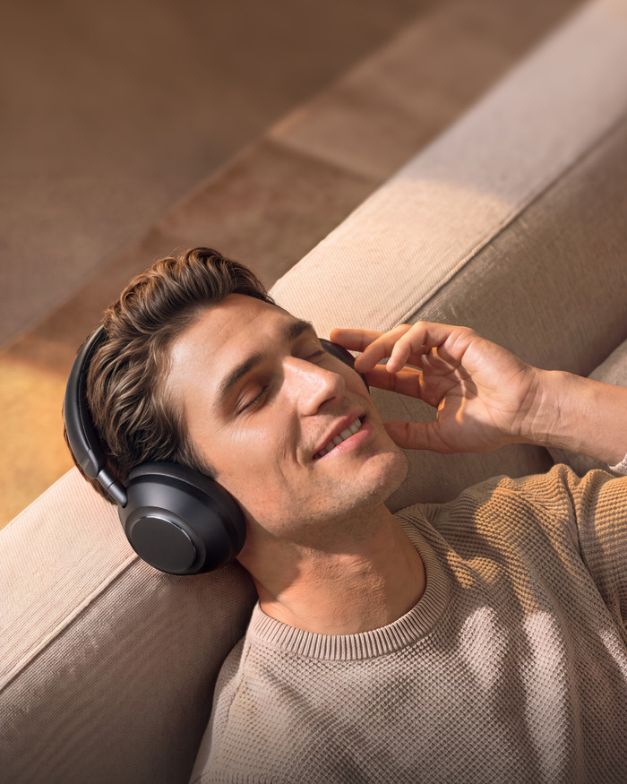 Anker Soundcore Space 2 Pro Black product in use