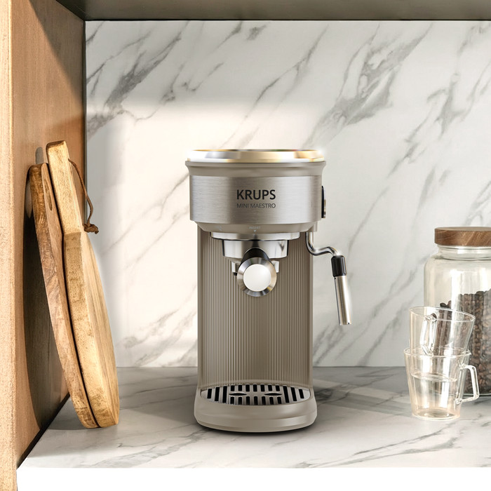 Krups Mini Maestro XP350A Chai product in use