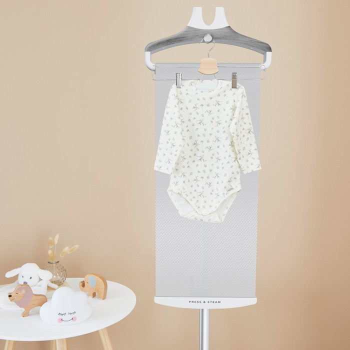 Tefal Pro Style Care IT8470 product in use