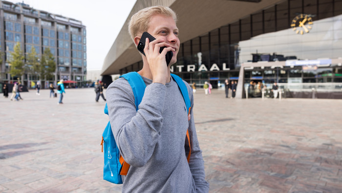 BlueBuilt Backcover iPhone 15 Plus Schwarz visuelles Coolblue 3