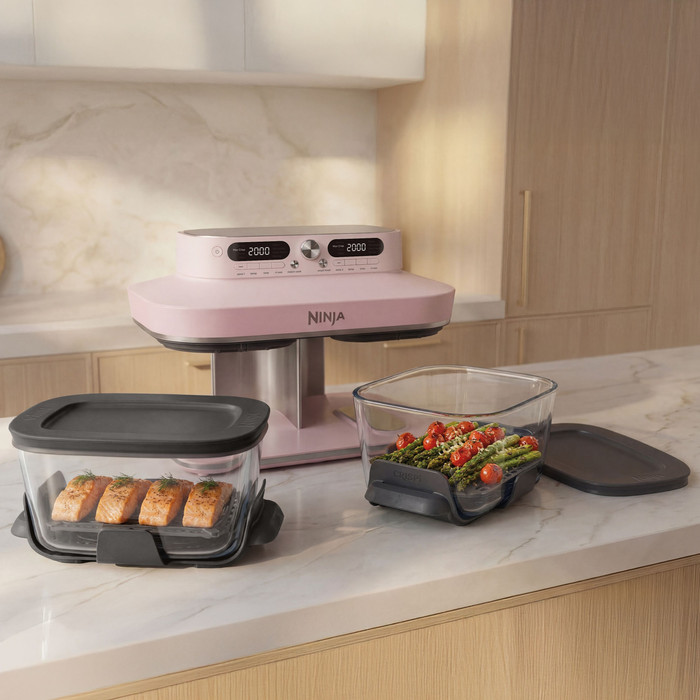 Ninja Crispi Dualzone Rose Quartz product in use