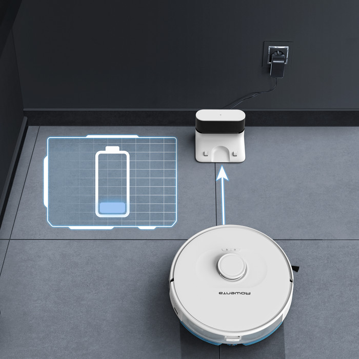 Rowenta X-Plorer Series 75 S+ RR8587 product in use