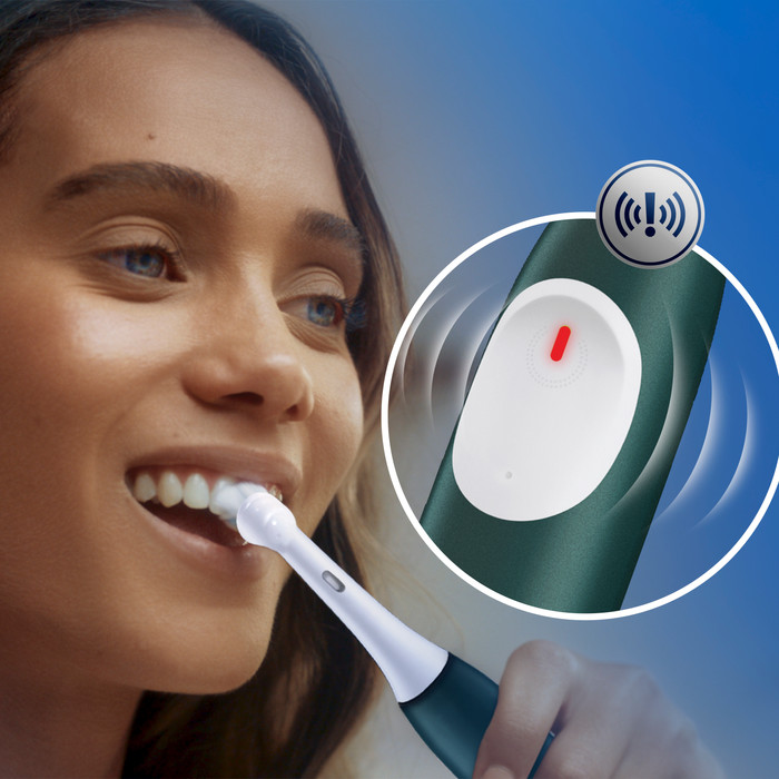 Oral-B iO 2 Grün produkt in gebrauch