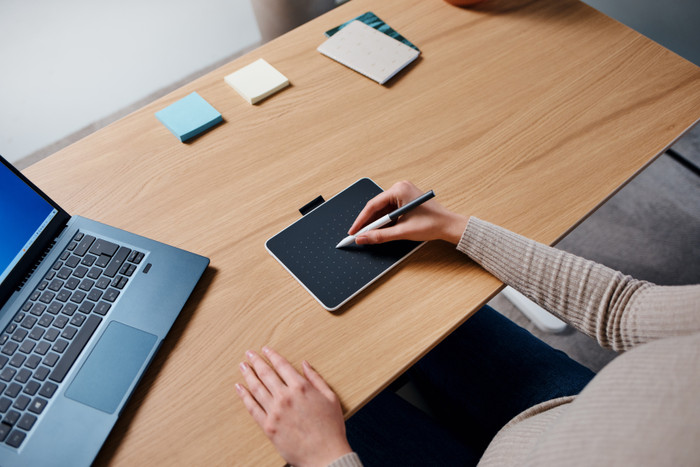Wacom One S product in use