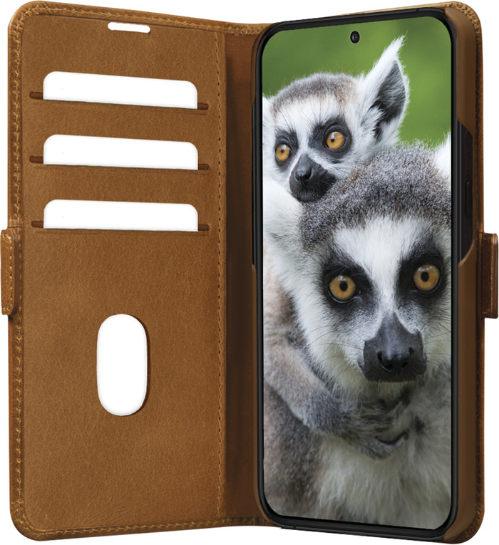 DBramante1928 Copenhagen Slim Samsung Galaxy S24 Book Case Leder Braun vorne