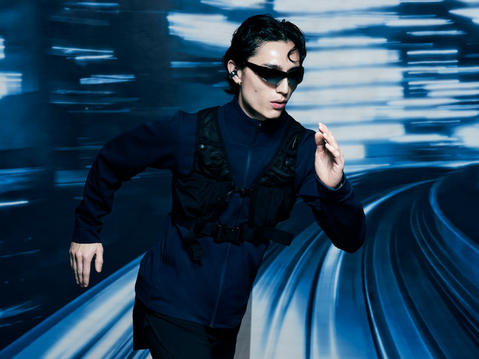 Bose Ultra Open Earbuds Schwarz produkt in gebrauch