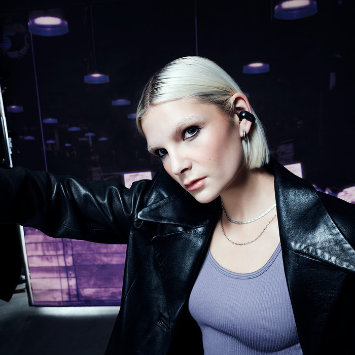 Bose Ultra Open Earbuds Schwarz produkt in gebrauch