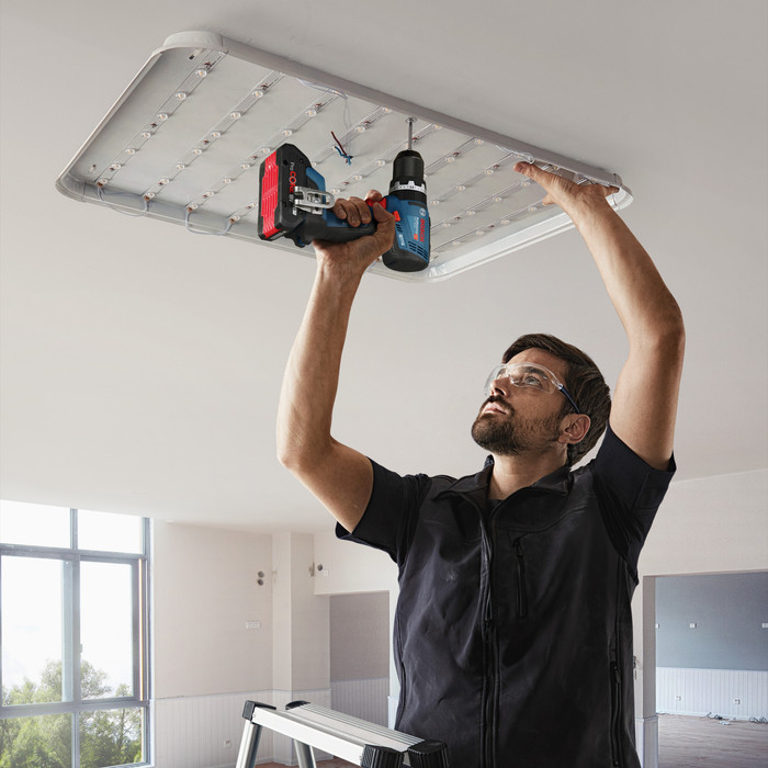 Bosch Professional 3-piece Combi Set product in use