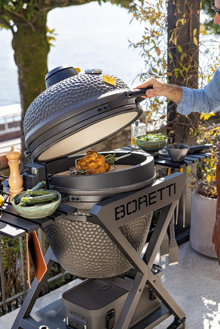 Boretti Ceramica Large Drehspieß produkt in gebrauch
