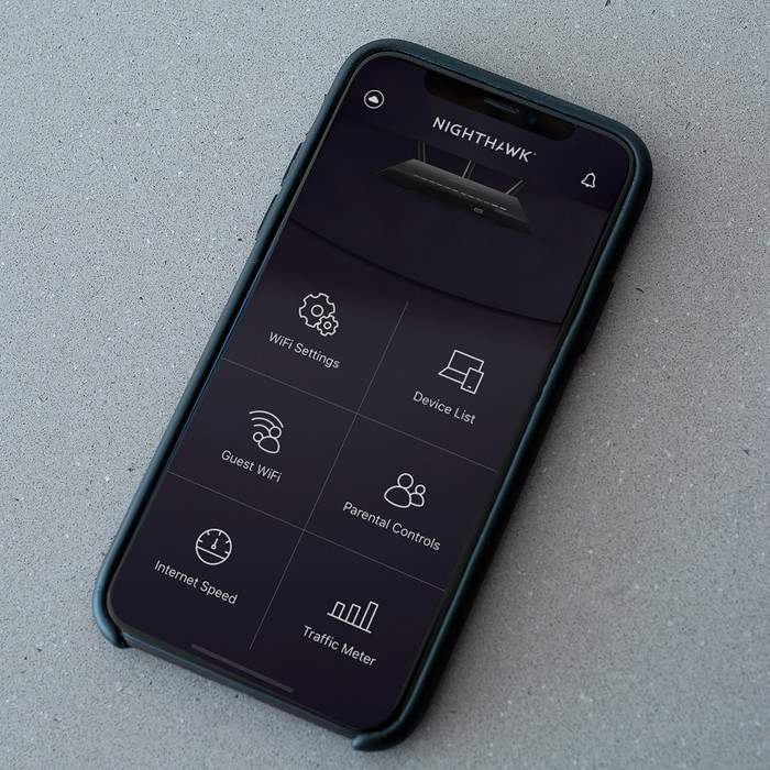 Netgear Nighthawk RAXE300 produkt in gebrauch