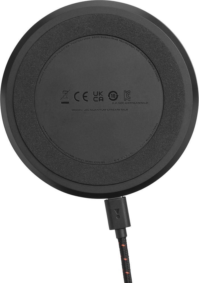 JBL Quantum Stream Talk bottom