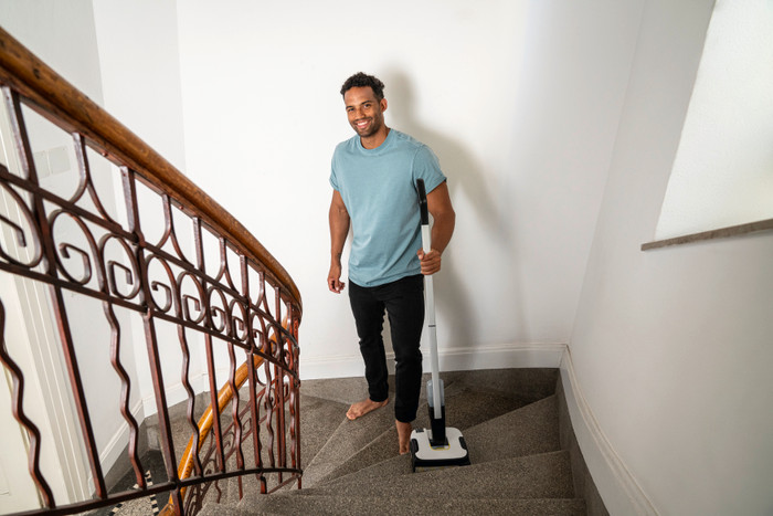 Kärcher FC 2-4 Battery Set 2B Duo produkt in gebrauch