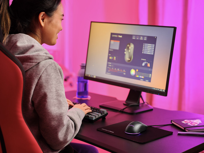 Trust GXT 925 Redex II Gaming-Maus produkt in gebrauch