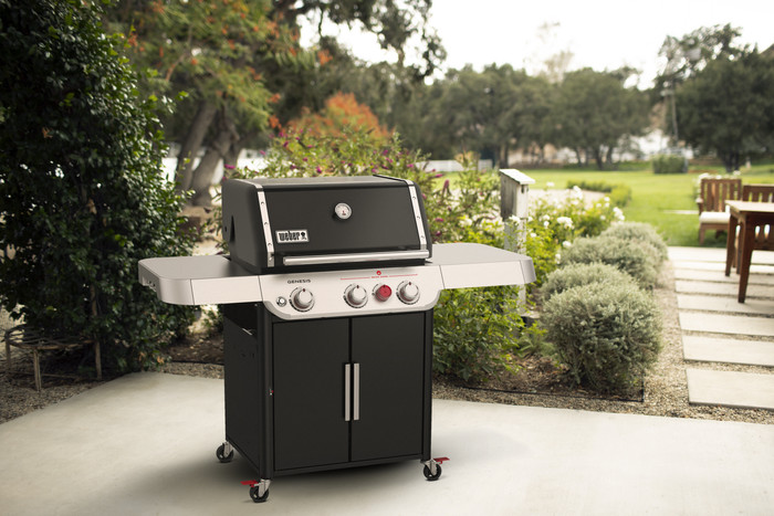 Weber Genesis E-325S produkt in gebrauch