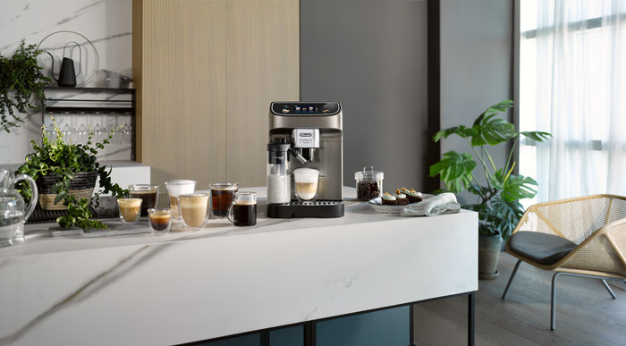 De'Longhi Magnifica Plus ECAM320.70.TB produkt in gebrauch