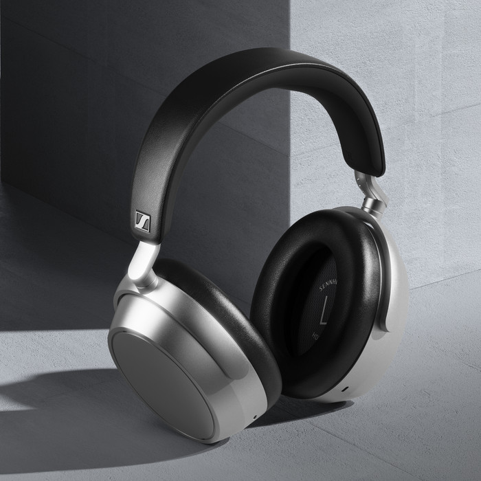 Sennheiser HDB 630 Lunar Silver produkt in gebrauch