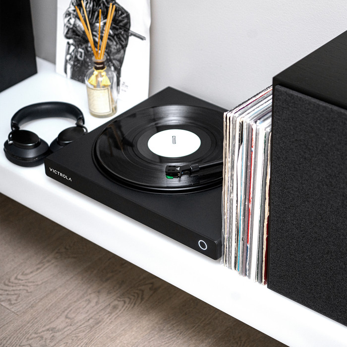 Victrola Hi-Res Onyx Black product in use