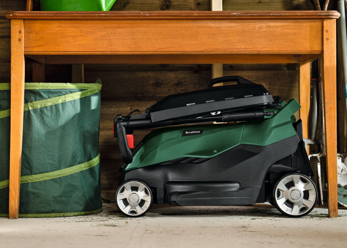 Bosch AdvancedRotak 36V-40-650 product in use