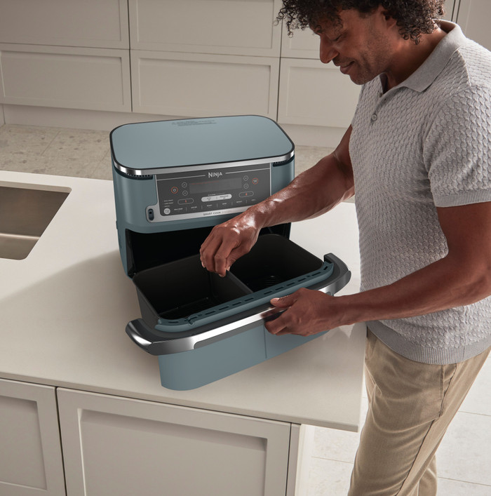 Ninja Foodi FlexDrawer Airfryer Blue product in use