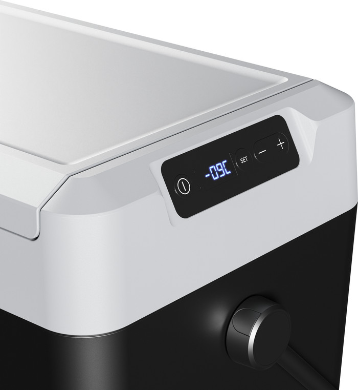 Dometic CFF-18 detail