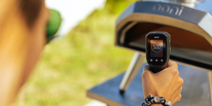 Ooni Thermometer Infrarot produkt in gebrauch