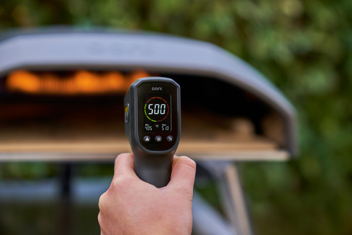 Ooni Thermometer Infrarot produkt in gebrauch