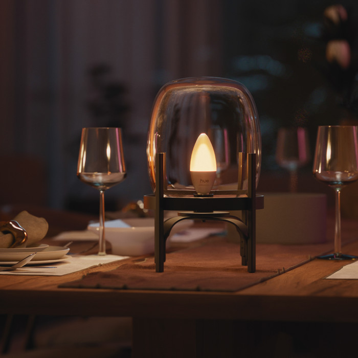 Philips Hue Candle Light White and Color E14 Separate Light product in use