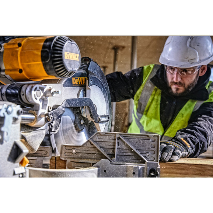 DEWALT DWS780-QS product in use