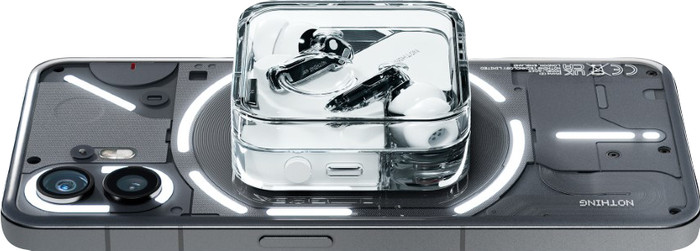 Nothing Ear Weiß detail