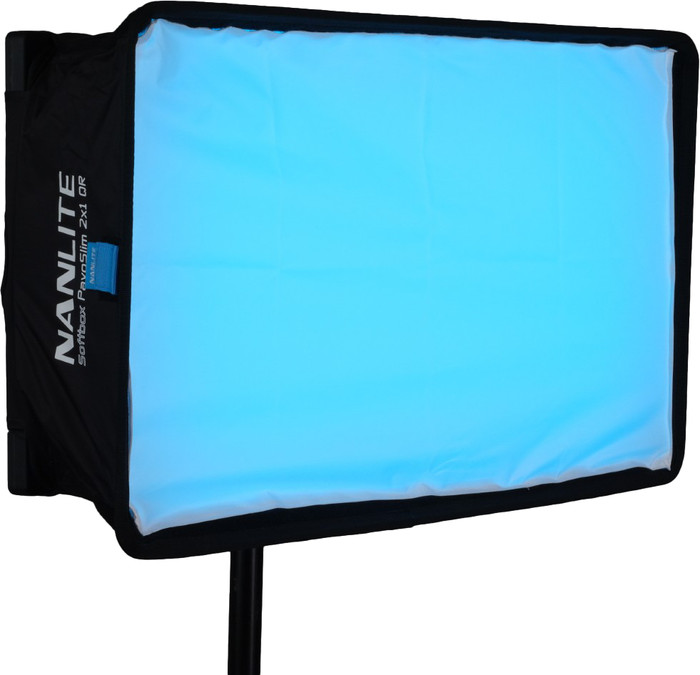 Nanlite PavoSlim 120C RGB LED panel detail
