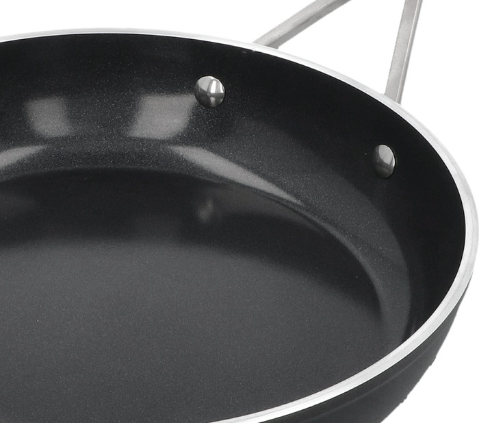 Demeyere Alu Industry 3 Ceraforce Frying Pan 28cm detail