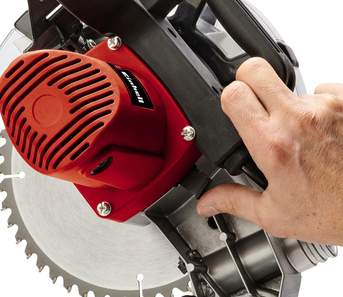 Einhell TC-MS 2112 produkt in gebrauch