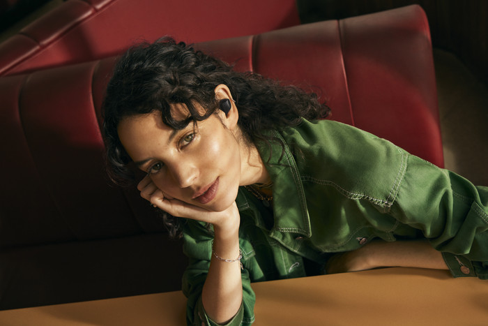 Sennheiser Accentum True Wireless Schwarz produkt in gebrauch